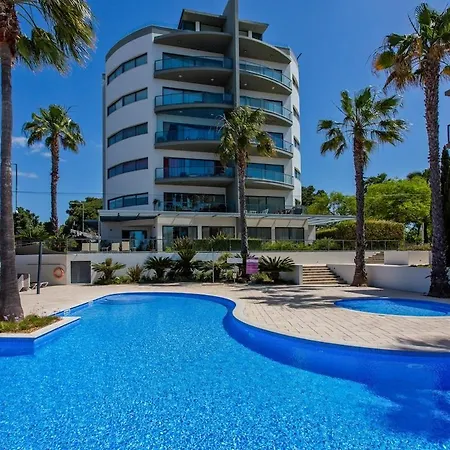 Apartamento Beach&swimming Pool - Elegance&comfort *